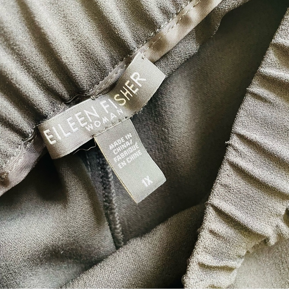 Eileen Fisher 1X Georgette 100% silk Crepe Tapered Pocketed Pants in black - Picture 5 of 6